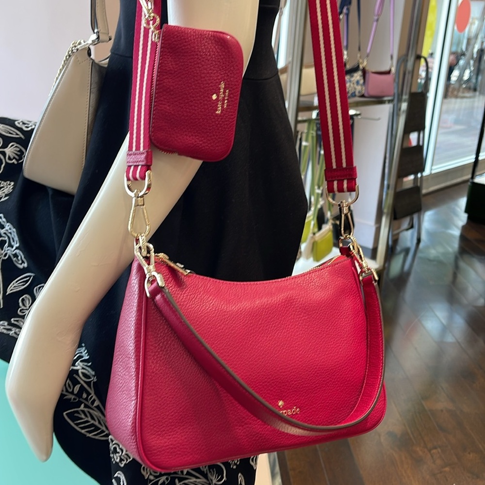 Kate Spade Rosie Shoulder Bag With Tech Attachment AirPod 
Renaissance Rosie
NWT - Picture 13 of 16